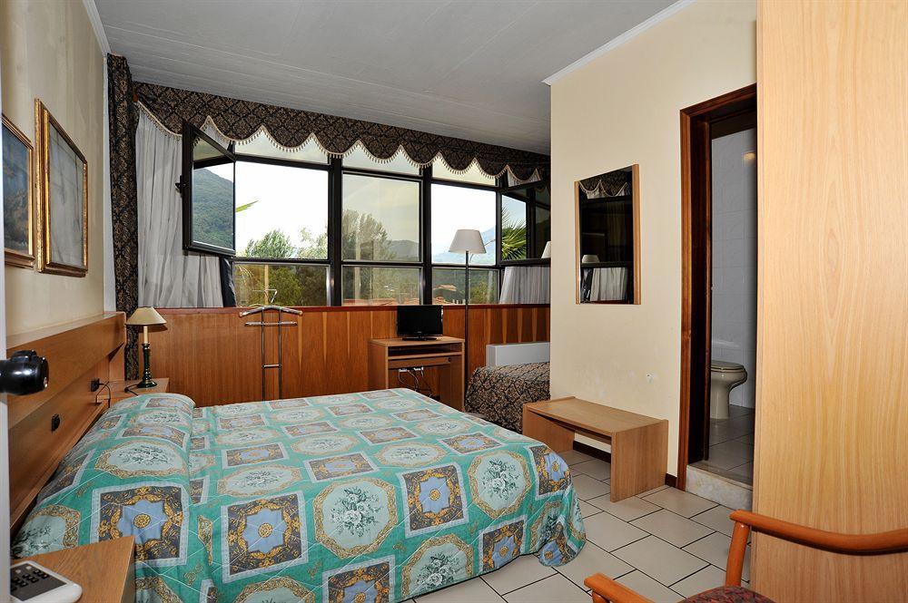 Hotel Cristallo Barga Fornaci di Barga Экстерьер фото