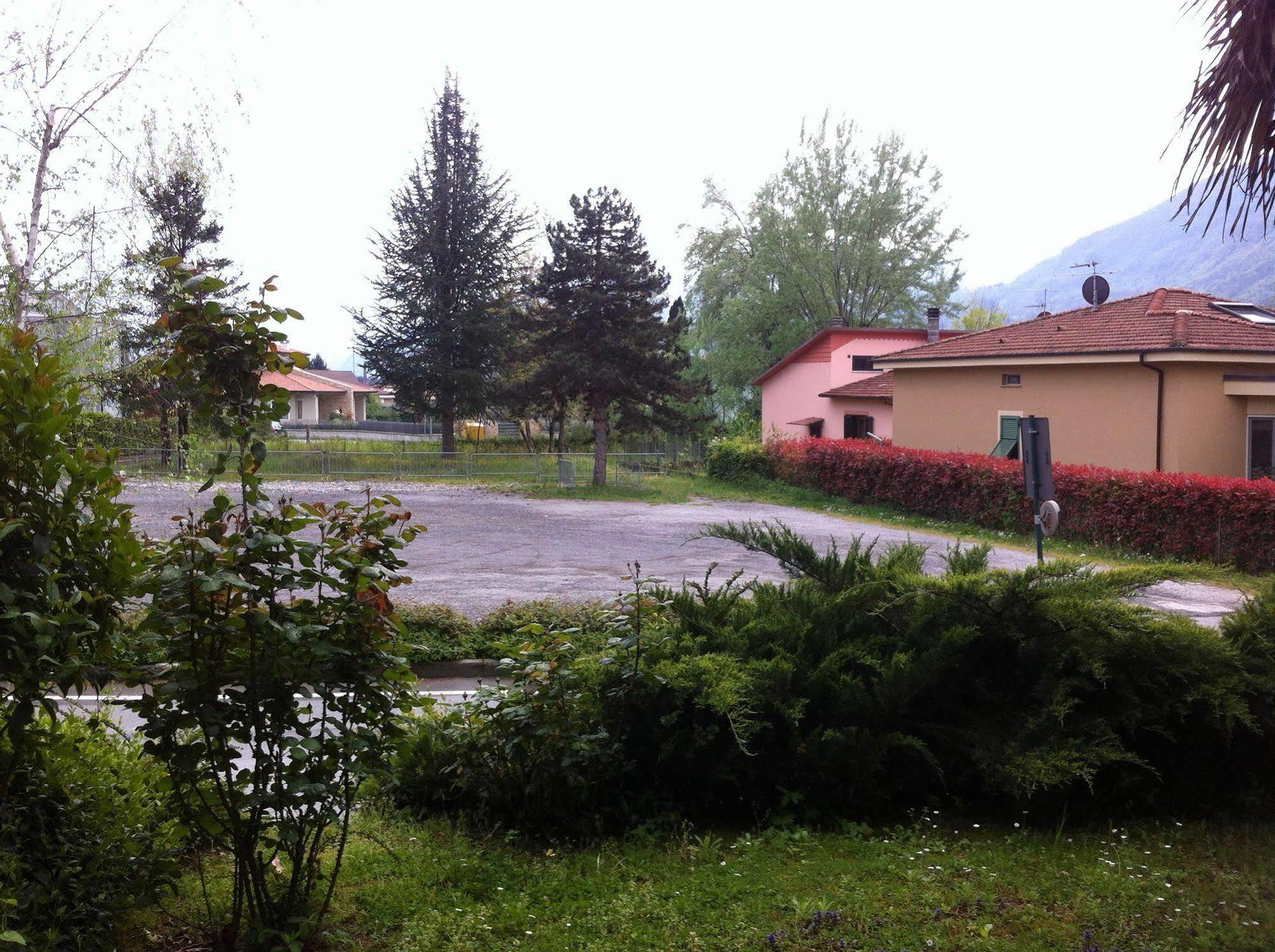 Hotel Cristallo Barga Fornaci di Barga Экстерьер фото