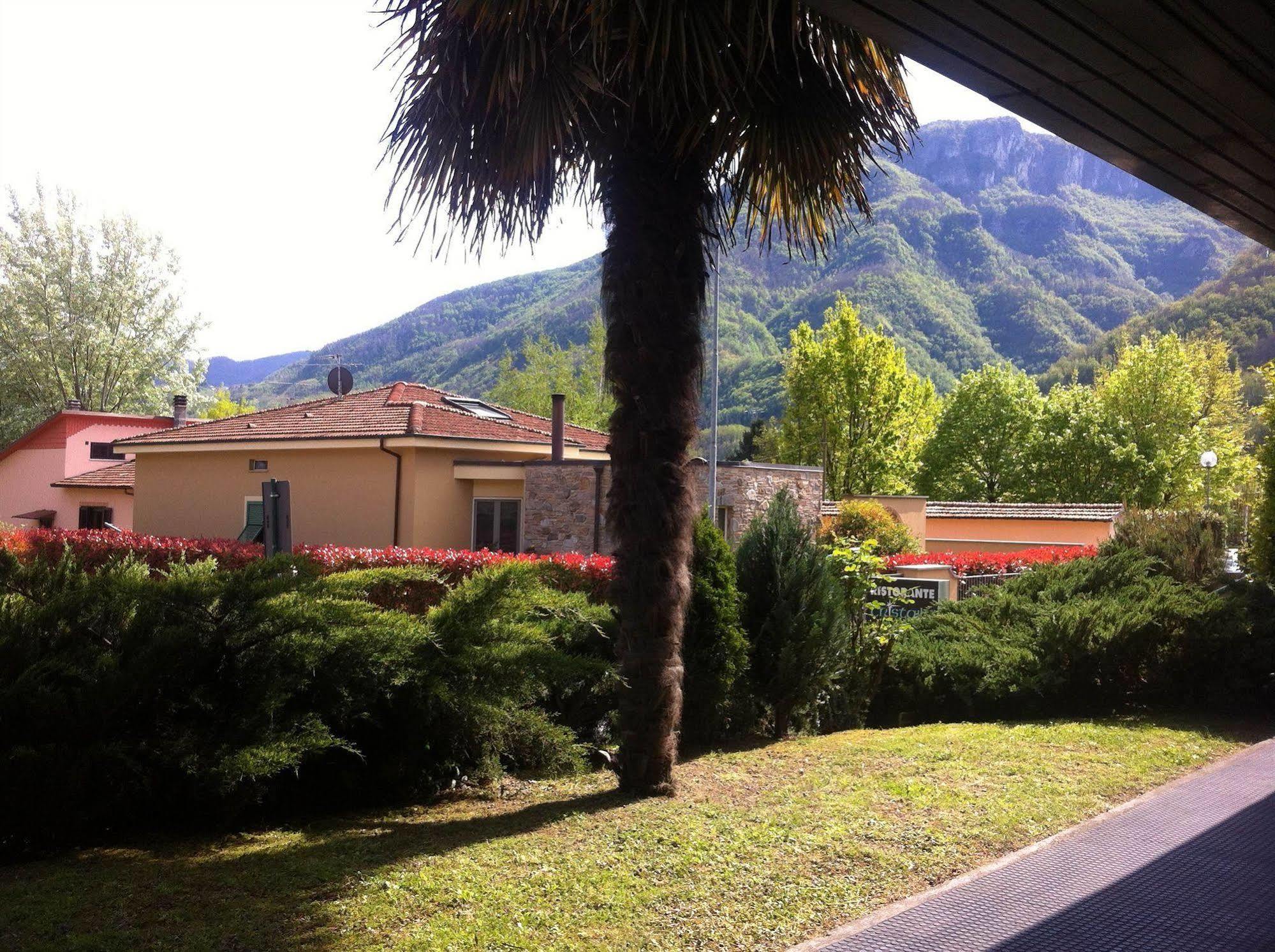 Hotel Cristallo Barga Fornaci di Barga Экстерьер фото